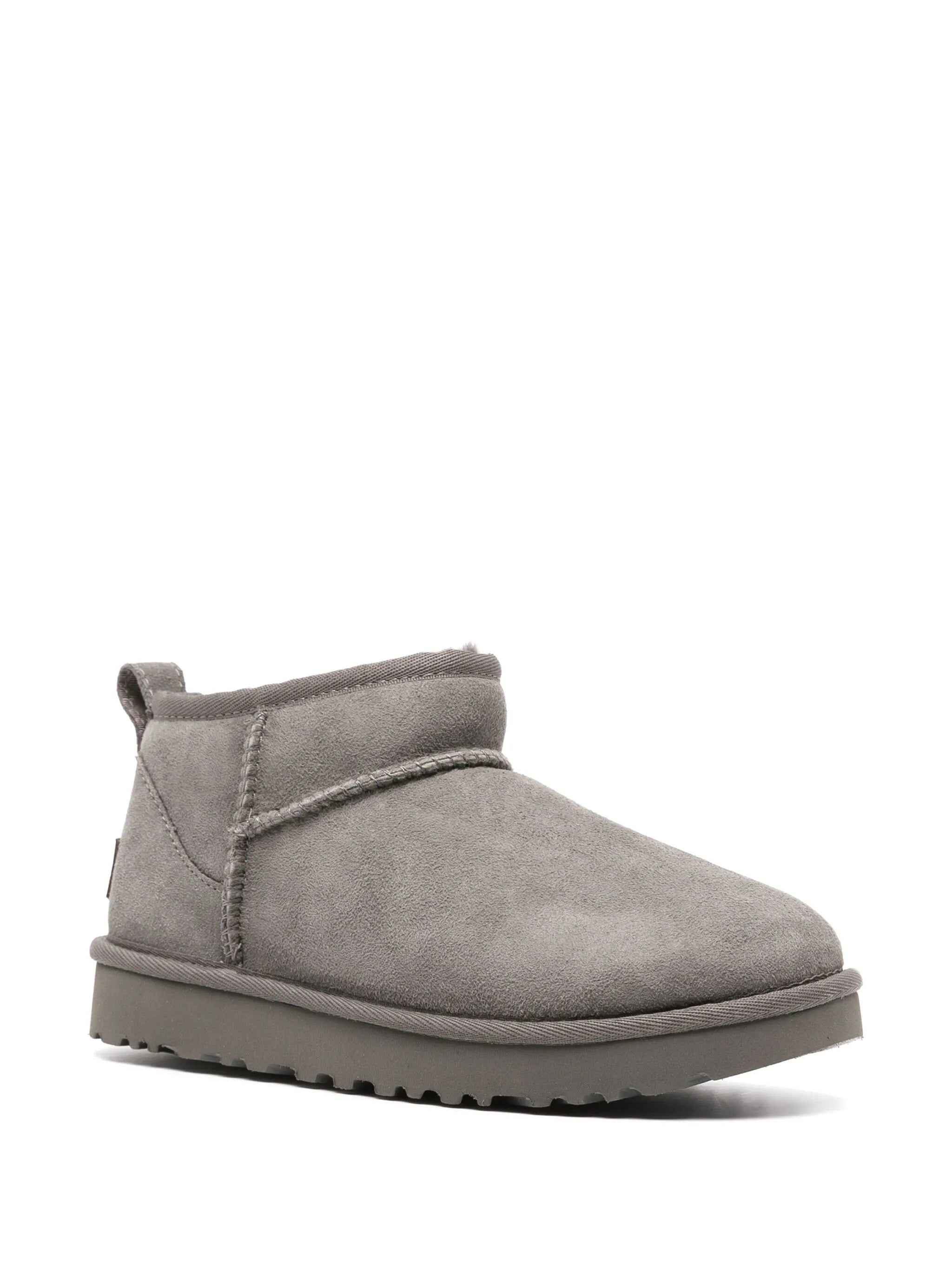 UGG Grey