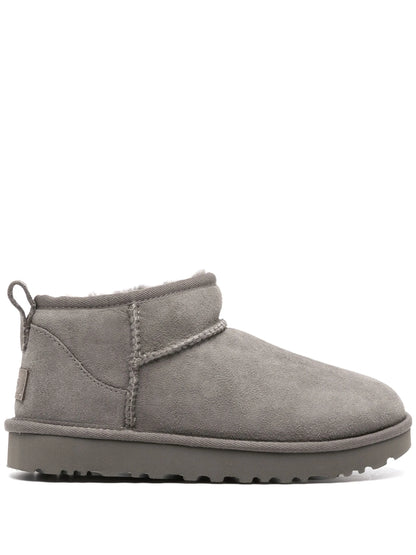UGG Grey