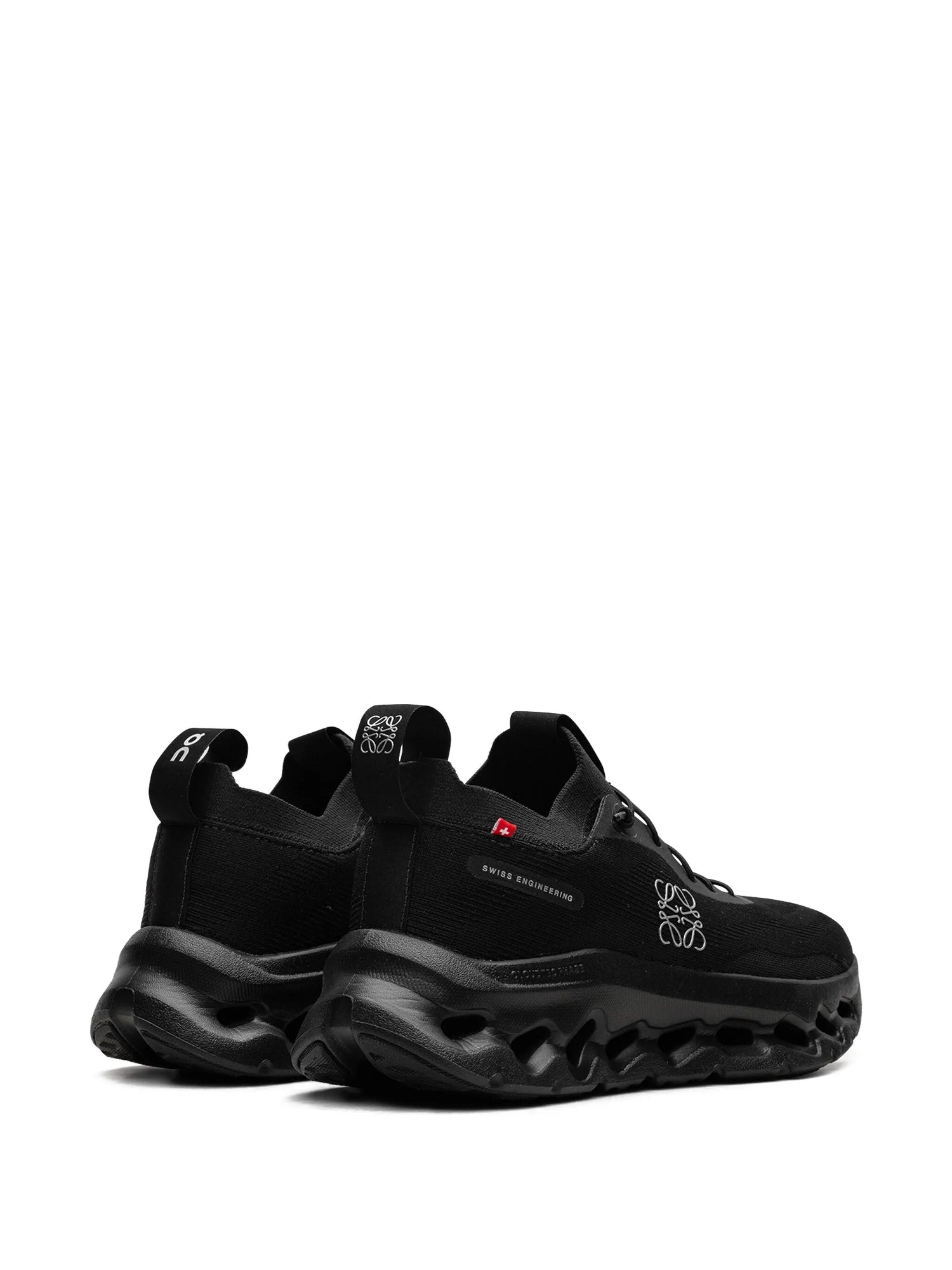 Cloud Pulse (Black)