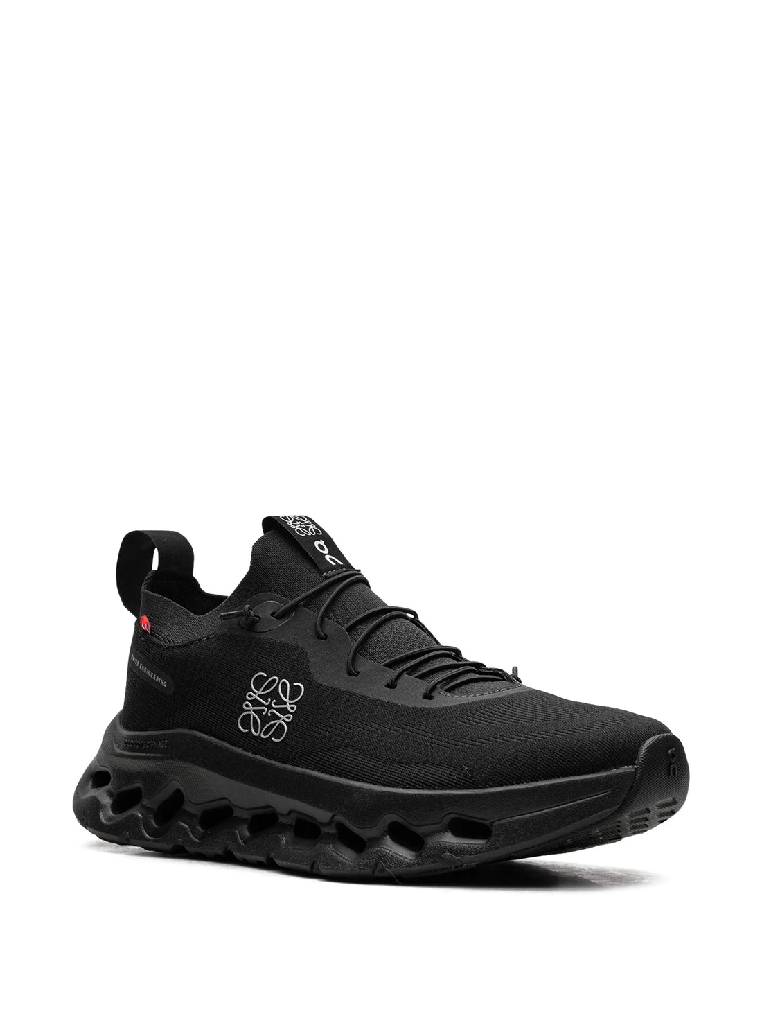 Cloud Pulse (Black)
