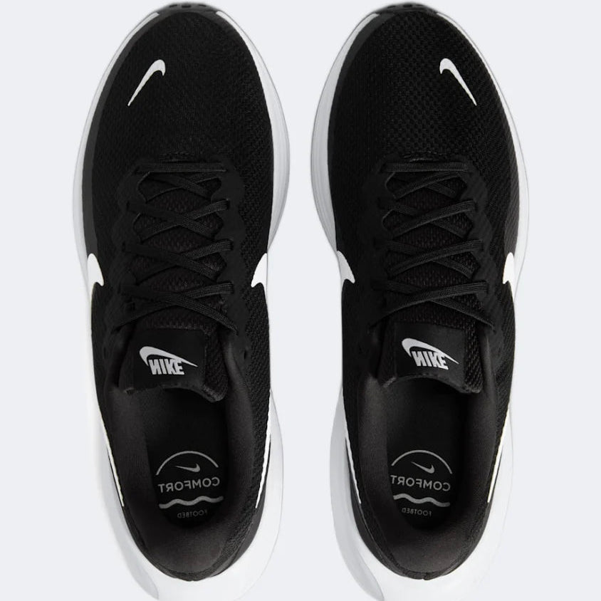 Nike Revolution